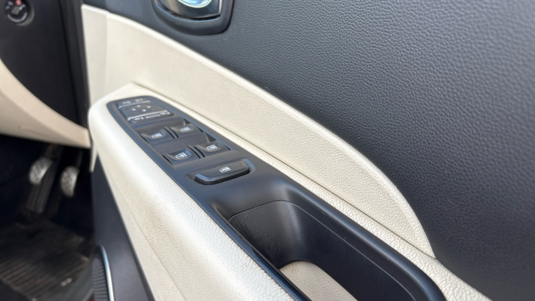 Renault Captur 1.5 dCi 90 Signature X Nav 5dr Diesel Hatchback